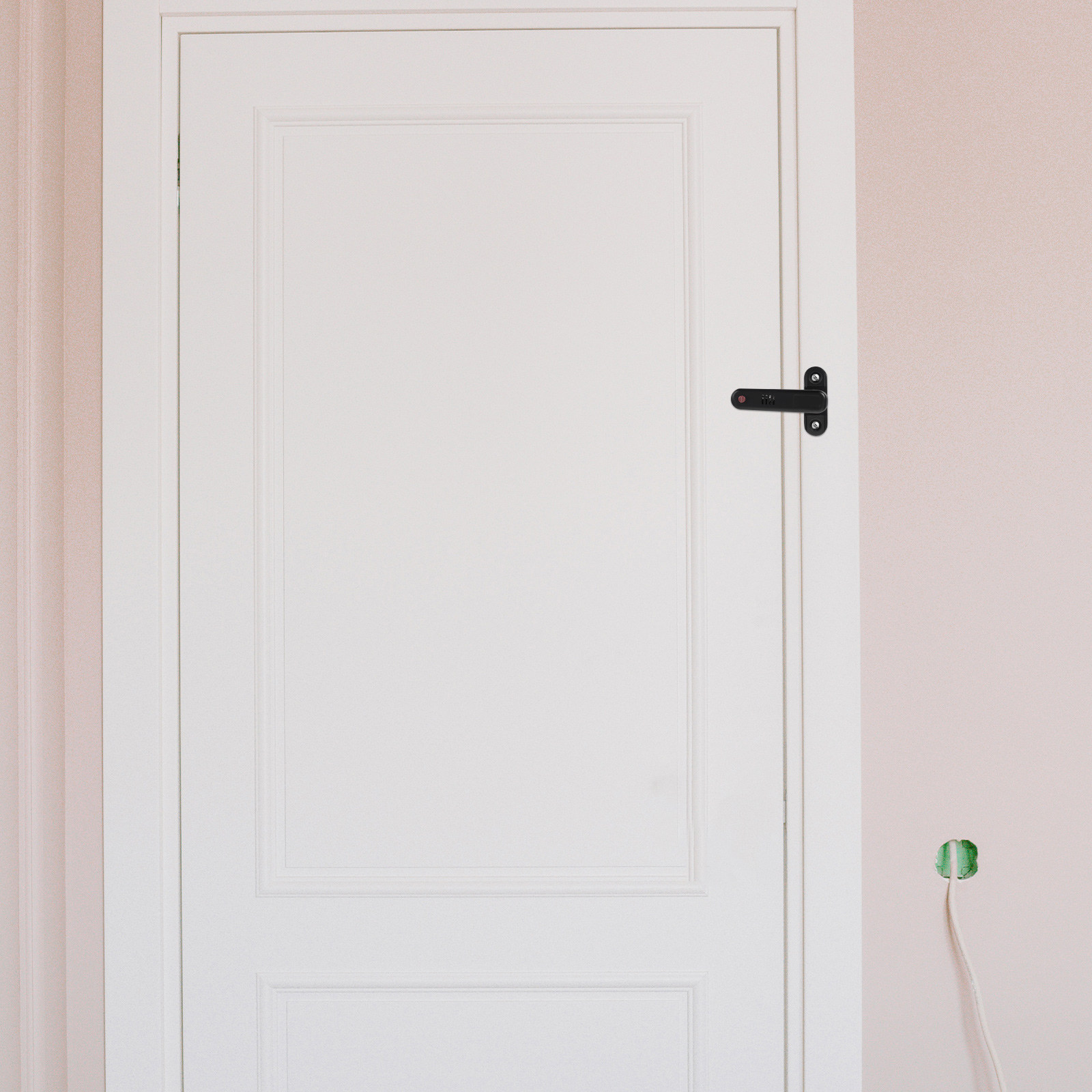 قفل أمان للباب مع إنذار ضد الس - مراجعة Door Stop Alarm وسعره